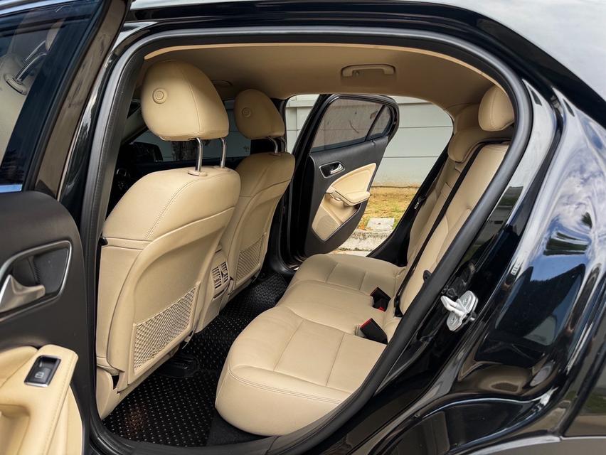 รหัสรถ AVA7995 ✨Mercedes Benz GLA200 Urban ปี 2018 W156 Facelift 16