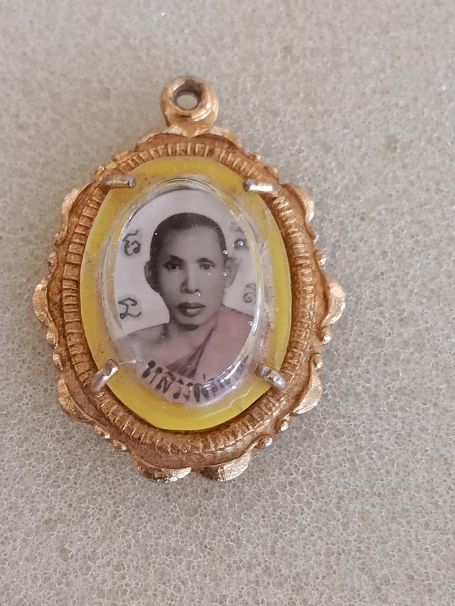 พระเหรียญ พระผง พระปิดตา