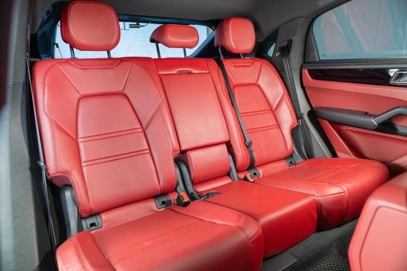 Porsche Cayenne E-Hybrid Coupe 2022 สี Crayon รูปที่ 14