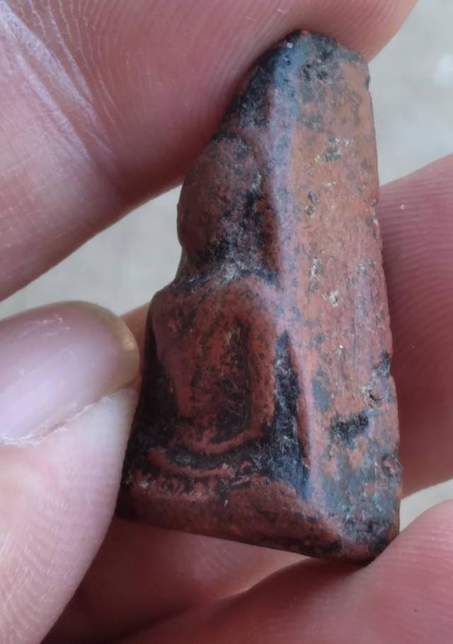 พระเครื่อง พระนางพญา รูปที่ 3