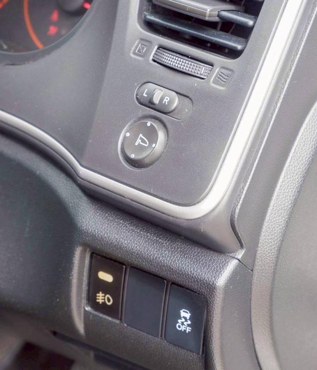 รหัสรถ QT2015 Honda city 1.5s เกียร์ m/t สีขาว ปี2014 รูปที่ 13