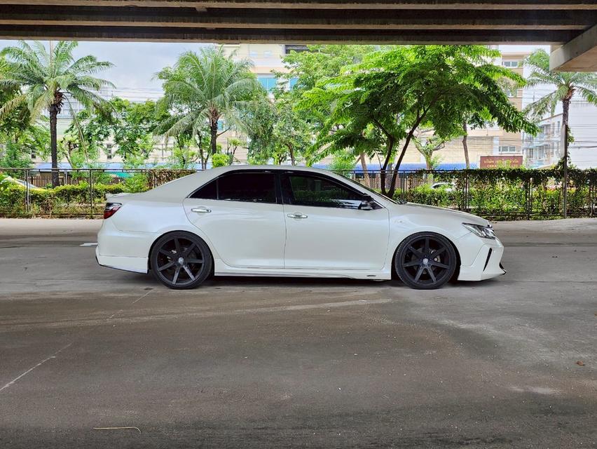 Toyota Camry 2.0 Year 2015 7