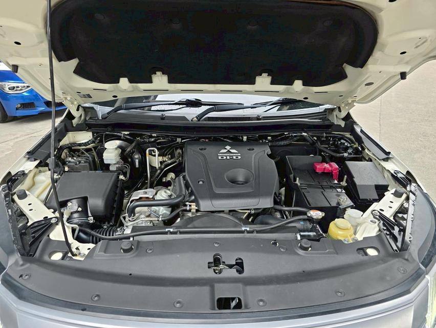 Mitsubishi Pajero 2.4GT ปี20 15