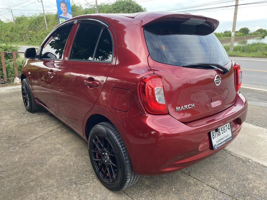 Nissan March มือเดีบว ปรัวัติศูนย์