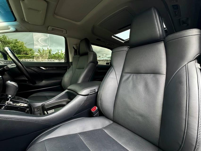 รหัสรถ PEAT9999 TOYOTA ALPHARD​ SC ปี​ 21 13