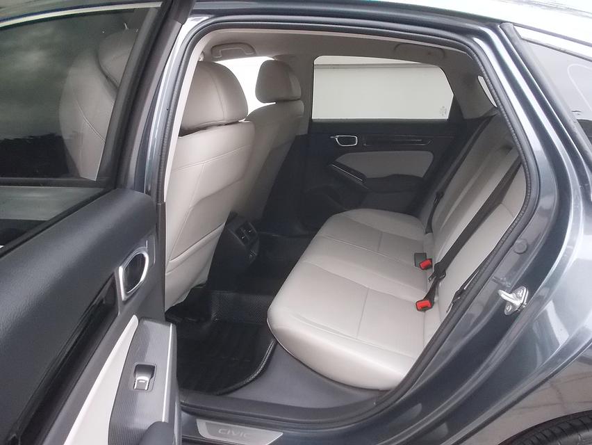 รถบ้านมือสองสภาพสวยพร้อมใช้ 11