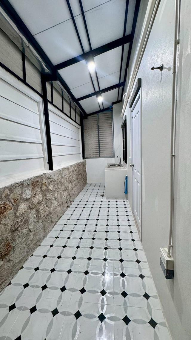บ้านใหม่ให้เช่า ทาวน์โฮม2ชั้น 2 ห้องนอน 2 ห้องน้ำ 8