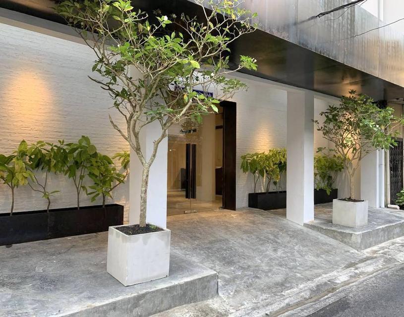 ขายโรงแรม ย่านใจกลางเมือง ซอยสีลม 22 ใกล้ BTS 2