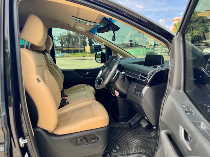 HYUNDAI STARIA 2.2 SEL 8AT รูปที่ 12