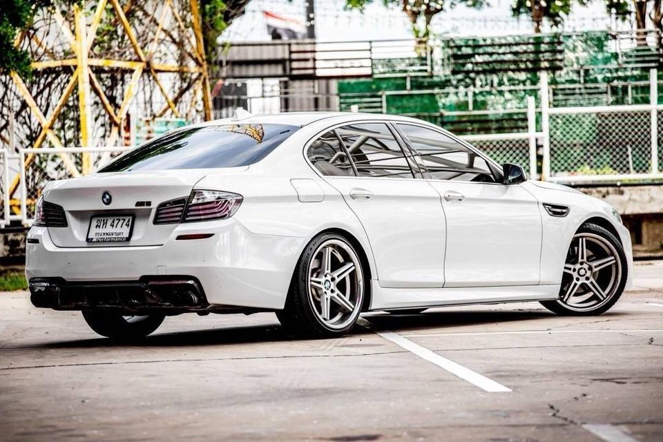 BMW 525d F10 Sport ดีเซล สีขาว ปี 2011 ชุดแต่ง M ทั้งคัน 9