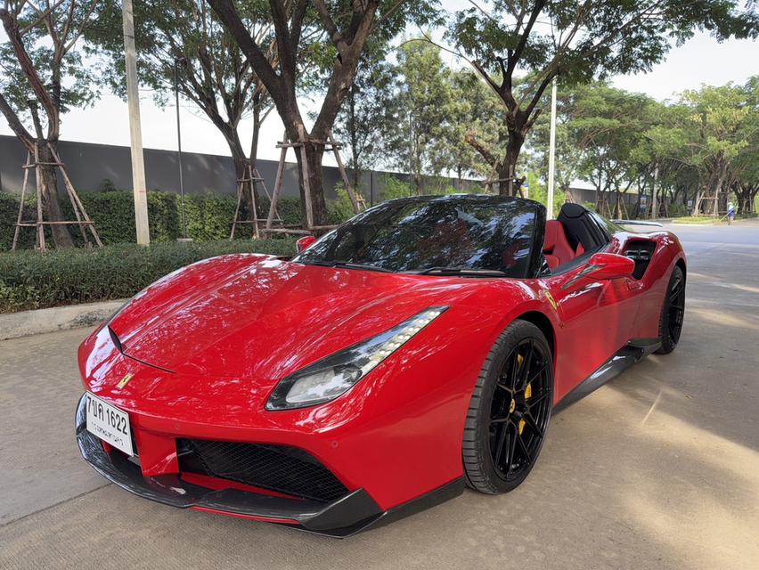 Ferrari 488 SPIDER ปี 2017