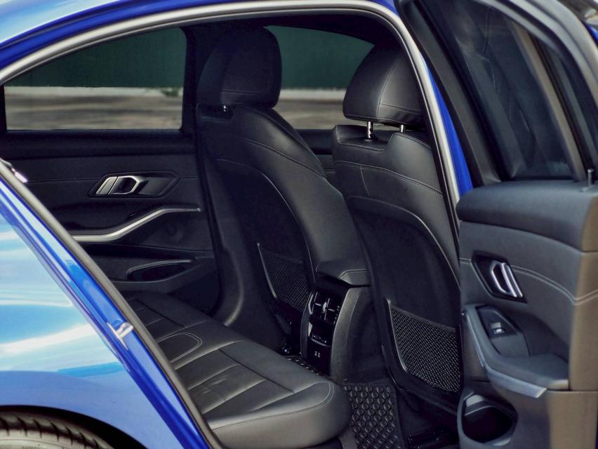 BMW 320d M-Sport (G20) ปี 2022 ไมล์ 52,xxx km. รูปที่ 8