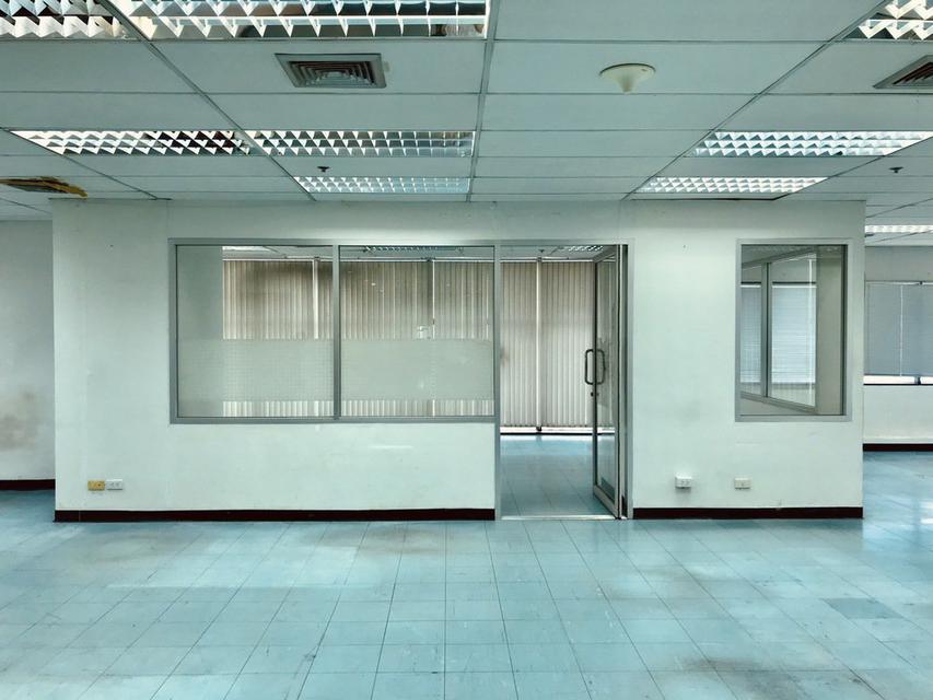 ให้เช่า Office For Rent อาคาร สินสาธร ทาวเวอร์ 75,000 บาท/เดือน