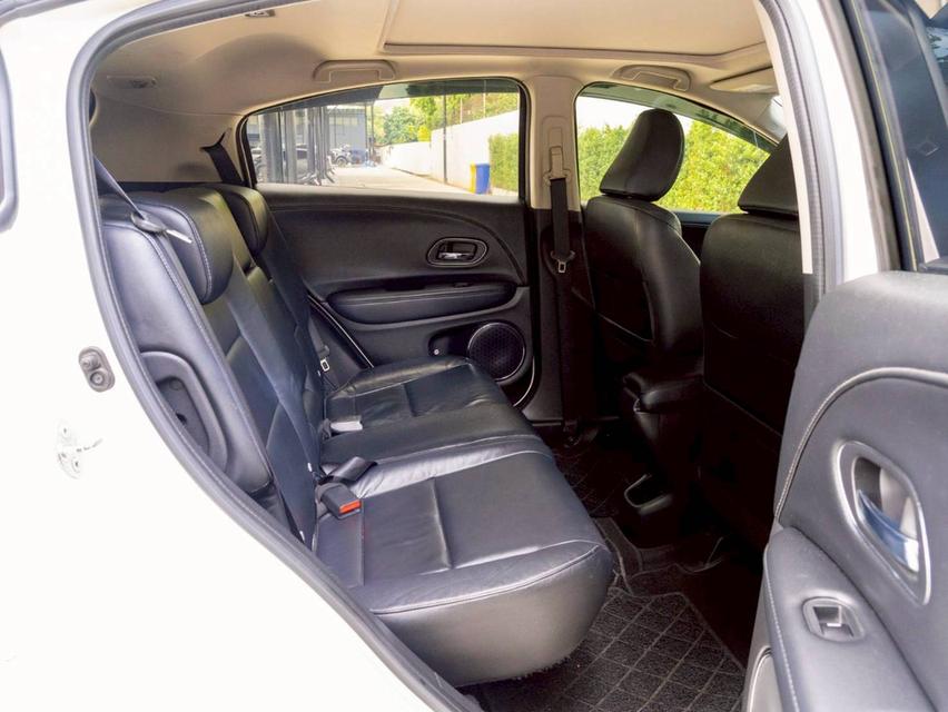 Honda HR-V 1.8 EL ปีจด 2018 12