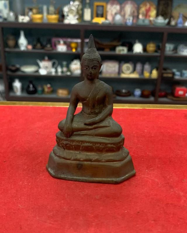 พระงานทองเหลืองเก่า