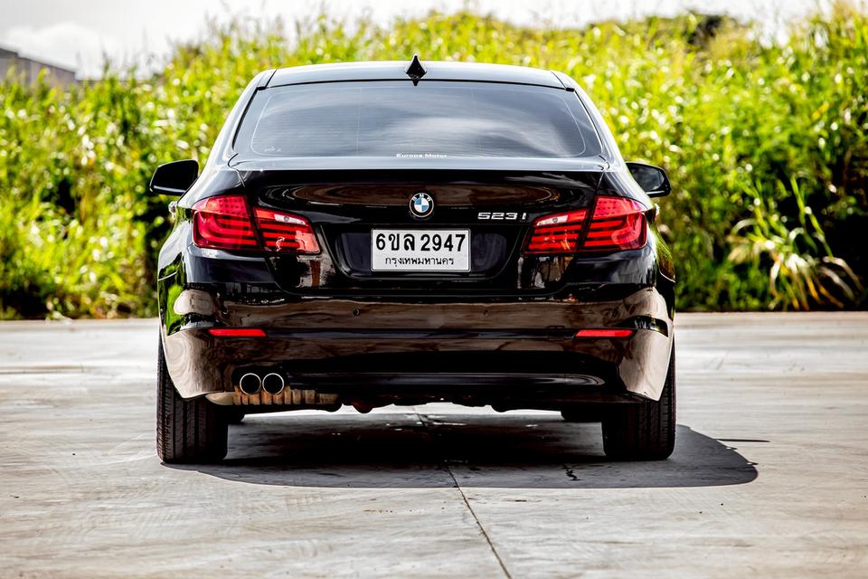 Bmw 523i AT ปี 2010 สีดำ สภาพดี  7