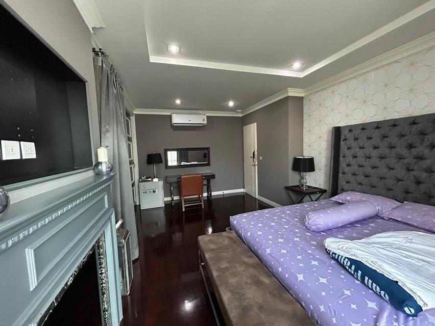 Sale  Narasiri Topiary Navamin  380 sqms. 4 bedrooms 6 bathrooms Fully furnished Sale 17 M.baht Tel : 085-1210072 13