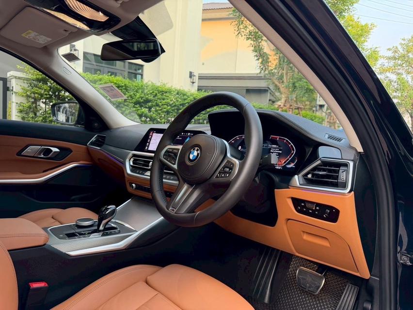 รหัสรถ AP6116 BMW 330Li M Sport ปี 2022 รูปที่ 10