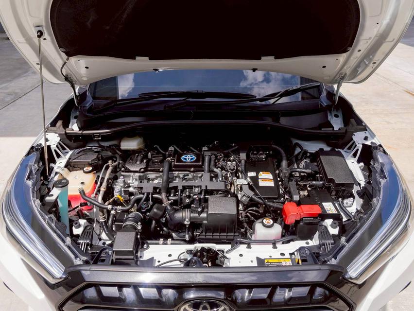 TOYOTA COROLLA CROSS 1.8 HYBRID GR SPORT ปีจด 2024 20