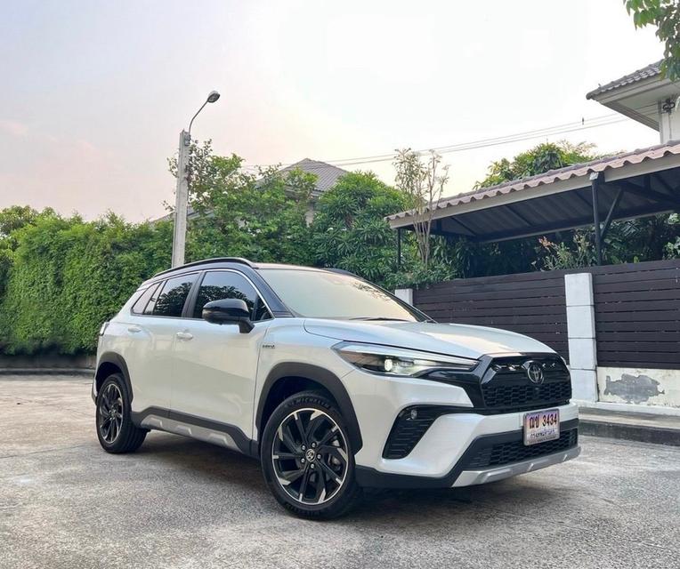 TOYOTA #CROSS 1.8 HYBRID GR SPORT ปี 2023  รถบ้านมือเดียวออกห้าง วิ่ง 90,000 กม. เข้าศูนย์ตลอด ไม่เคยทำสีใดๆ