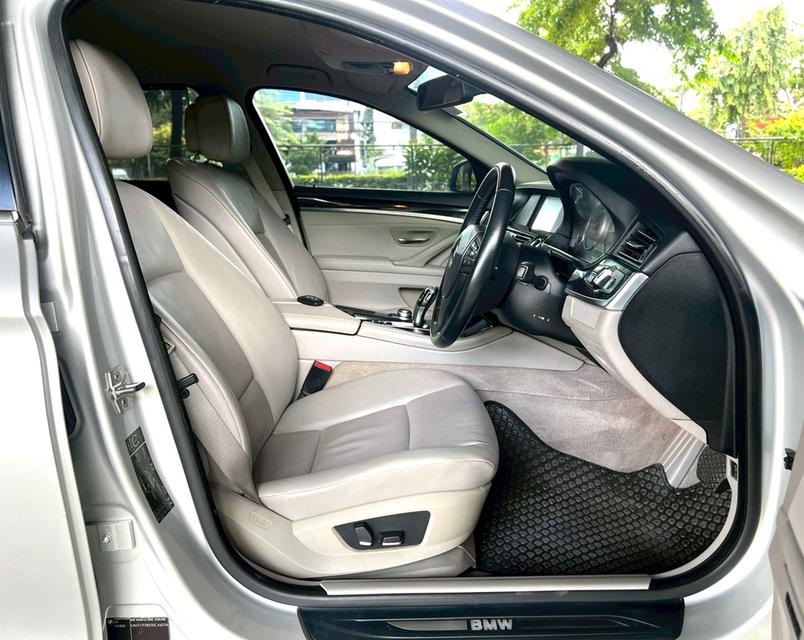 2014 BMW 523I F10 รถพร้อมใช้ สภาพเยี่ยม รูปที่ 7