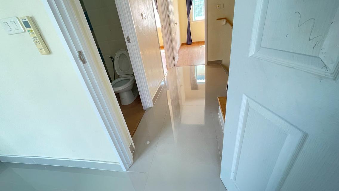 บ้าน 2 ชั้น หมู่บ้านโกลเด้นทาวน์ พระราม 2 สมุทรสาคร 4ห้องนอน 3ห้องน้ำ 2จอดรถ ต่อเติมครัวและหน้าบ้าน 12