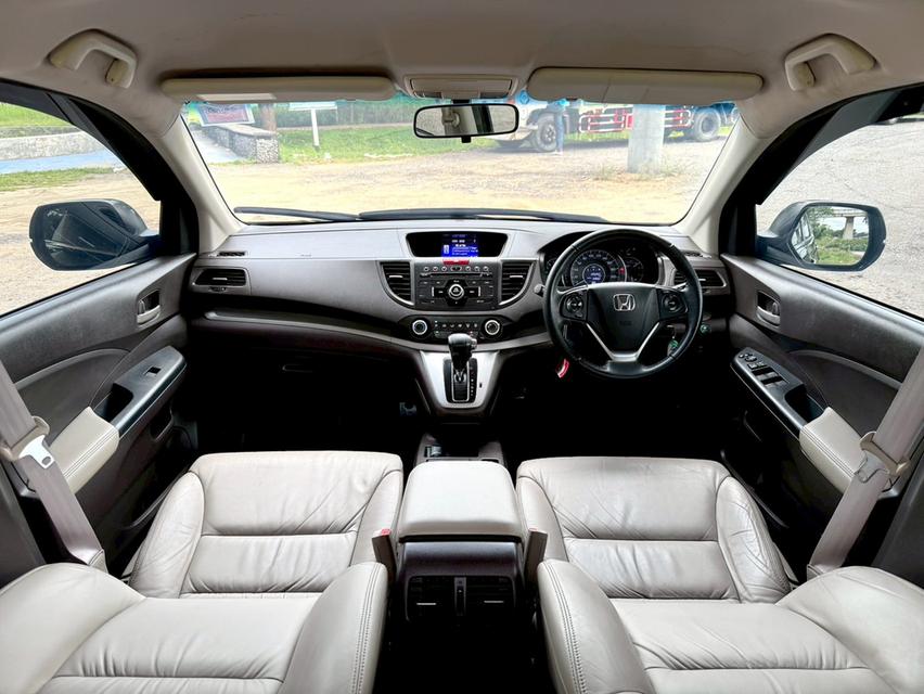 Honda Cr-v 2.0 S ปี 13 จด 14 รถบ้านมือเดียว ซื้อเงินสดมา  มีประกันชั้น 1 เหลือ 12