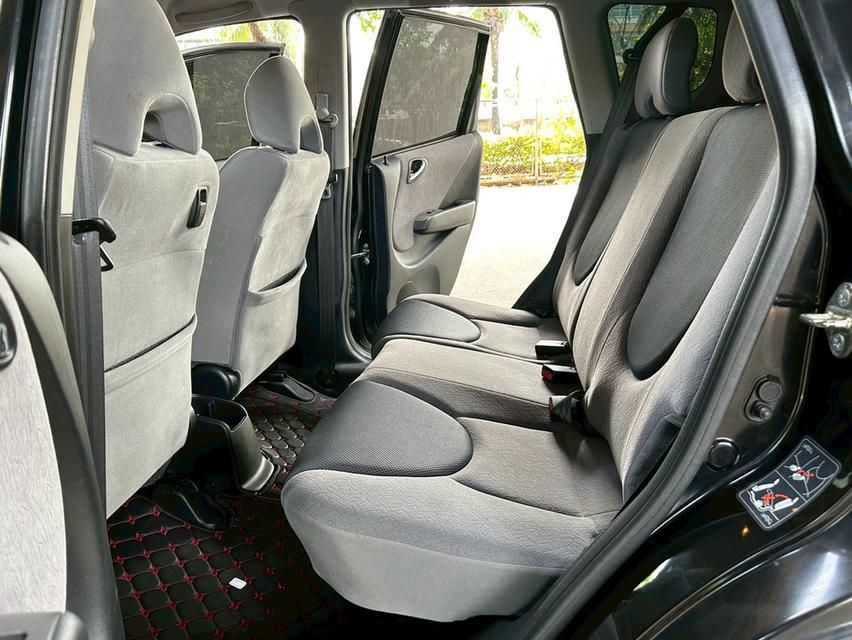 2006 Honda JAZZ 1.5 i-DSi รถสวยจัด สภาพเยี่ยม รูปที่ 10