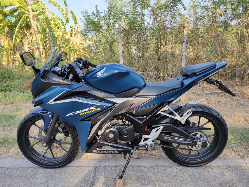 เก็บเงินปลายทาง Honda CBR150r 6