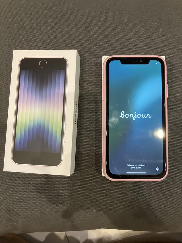 Iphone 11. 64gb สภาพ 90% แบตไม่มีปัญหา