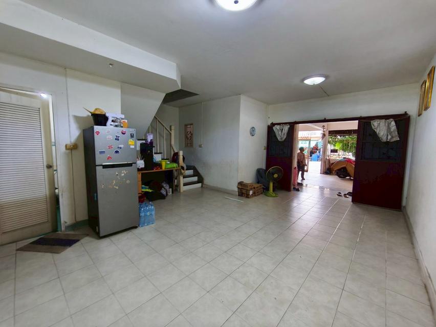 หมู่บ้านพฤกษา 32 ลำลูกกา-คลอง 6 ถนนลำลูกกา ต.บึงคำพร้อย อ.ลำลูกกา จ.ปทุมธานี 6