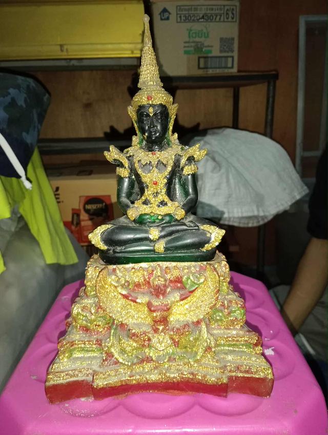 พระแก้วมรกตครับผม....