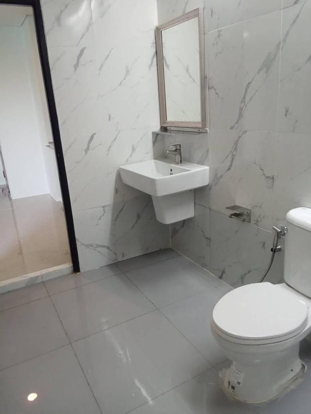 ขายให้เช่าคอนโดลุมพินี พาร์ควิว กรุงเทพ 40 ตรม. ราคา 6.7 ล้านบาท ค่าเช่า 18,000 บาท ต่อเดือน 8