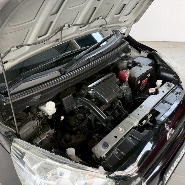 Mitsubishi mirage1.2 GL ปี12 8