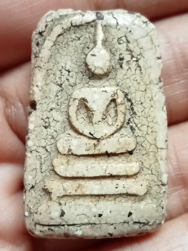 พระสมเด็จ สอบถามได้ค่ะ