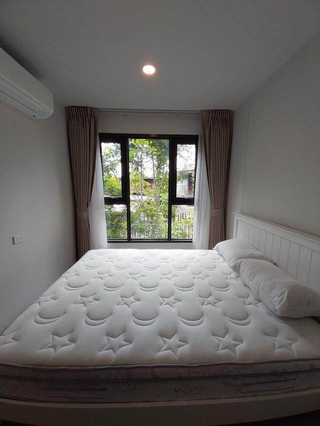 🔥 ให้เช่าคอนโดหรู ใกล้ศิริราช 2 นาที | ห้องมุม 2 นอน 60 ตร.ม. วิวสวน ร่มรื่น 🌿 คอนโดสไตล์ Boutique Hotel ส่วนตัว เงียบสงบ เหมาะพักผ่อน ห้องมุม ชั้น 17