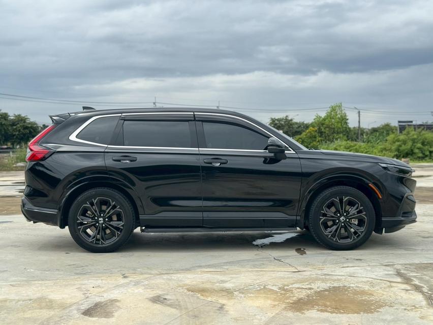 Honda CR-V e:HEV RS 4WD ปี 2024 ไมล์ 5x,xxx km 7
