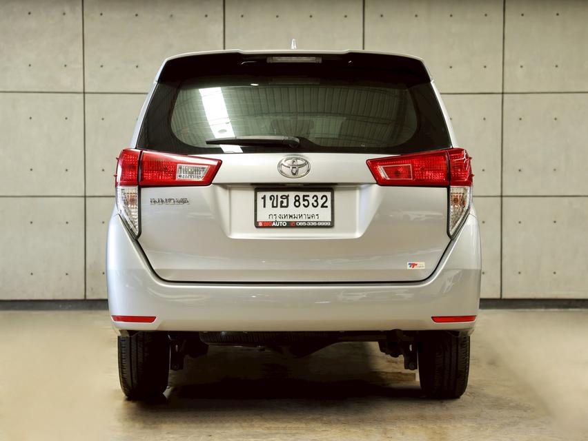 2021 Toyota INNOVA 2.0  Entry Wagon AT รูปที่ 7