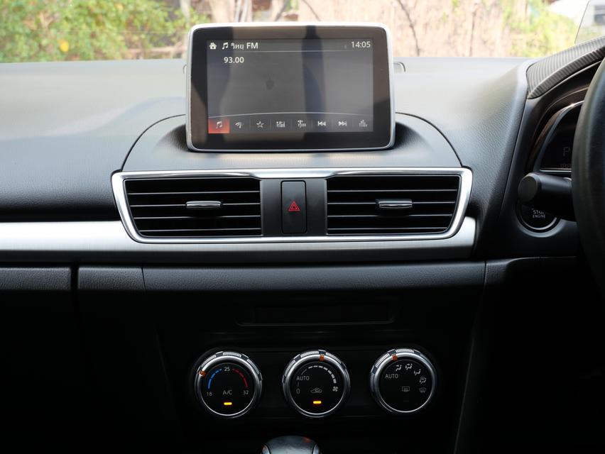 Mazda3 2.0 S Sedan ปี 2014 เลขไมล์ 188,xxx km 14