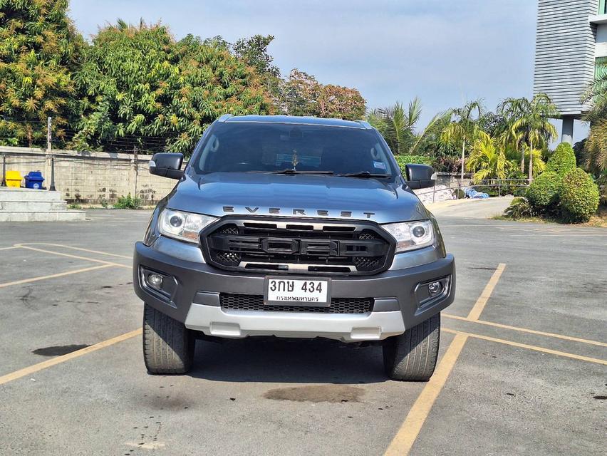 FORD EVEREST 2.2 TITANIUM ปี 2016 