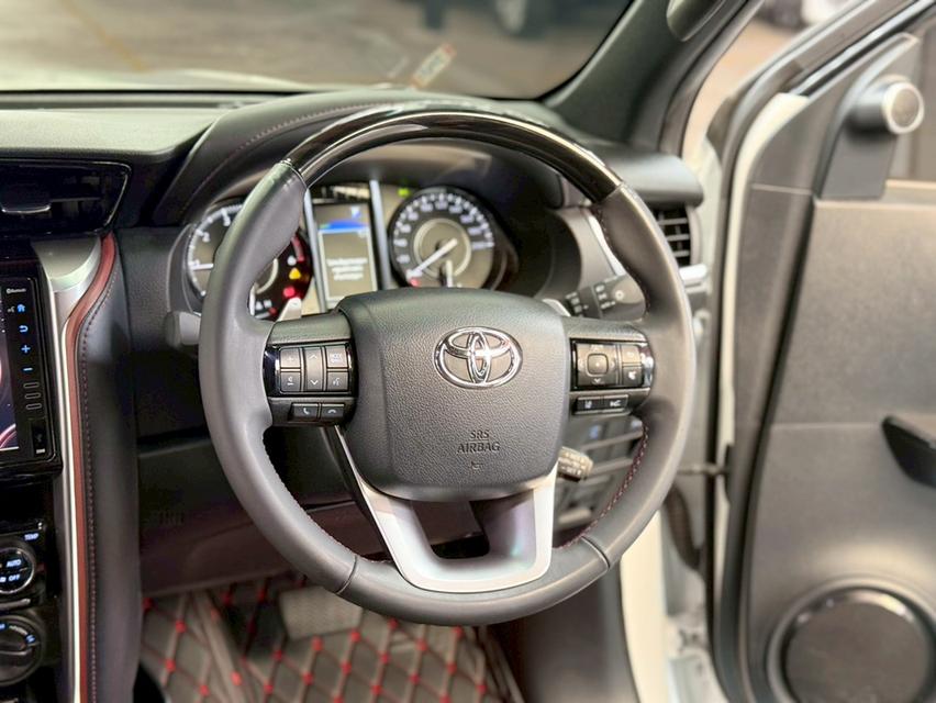 TOYOTA FORTUNER 2.4 Legender 4WD ปี 2023 รูปที่ 7