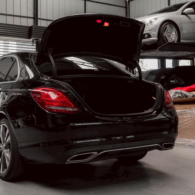 รหัสรถ 67GG3636 BENZ C350e  AVANTGARDE ปี 2018 9