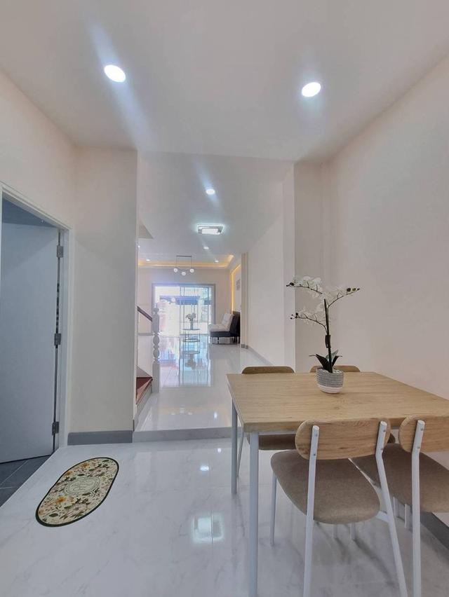 หมู่บ้านบัวทอง3   11
