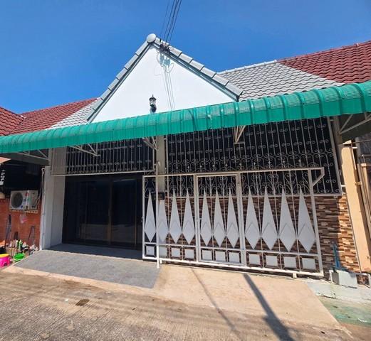 ทาวเฮาส์ชั้นเดียว บ้านเลขที่ 32/69 23 ตารางวา 3 ห้องนอน 2 ห้องน้ำ พร้อมเฟอร์ 1
