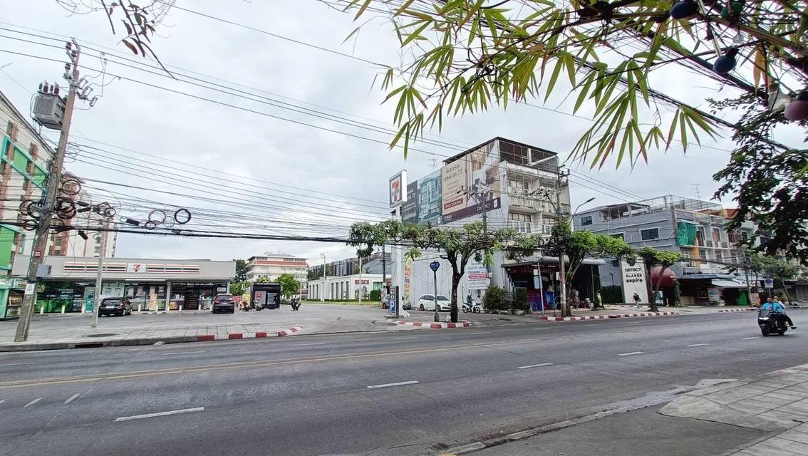 ขายอาคารพาณิชย์ 2 คูหา 3.5 ชั้น อ่อนนุช 21 ทำเลทอง เหมาะทำธุรกิจ ราคาพิเศษ 3