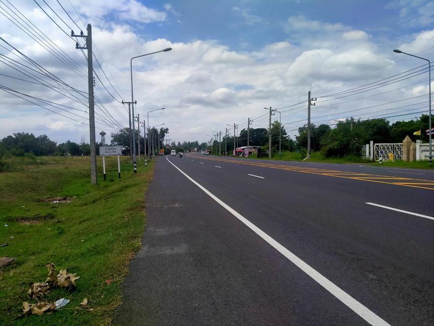 ขายที่ดินทำเลทอง เมืองบุรีรัมย์ ใกล้ห้างดัง ติดถนนใหญ่สายหลัก 10 ไร่ 1งาน 98 ตารางวา ที่ถมแล้ว 5