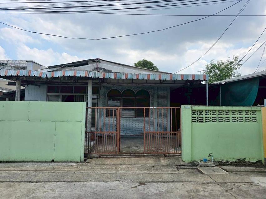 บ้านพร้อมที่ดิน ซอยนวมินทร์ 26 6