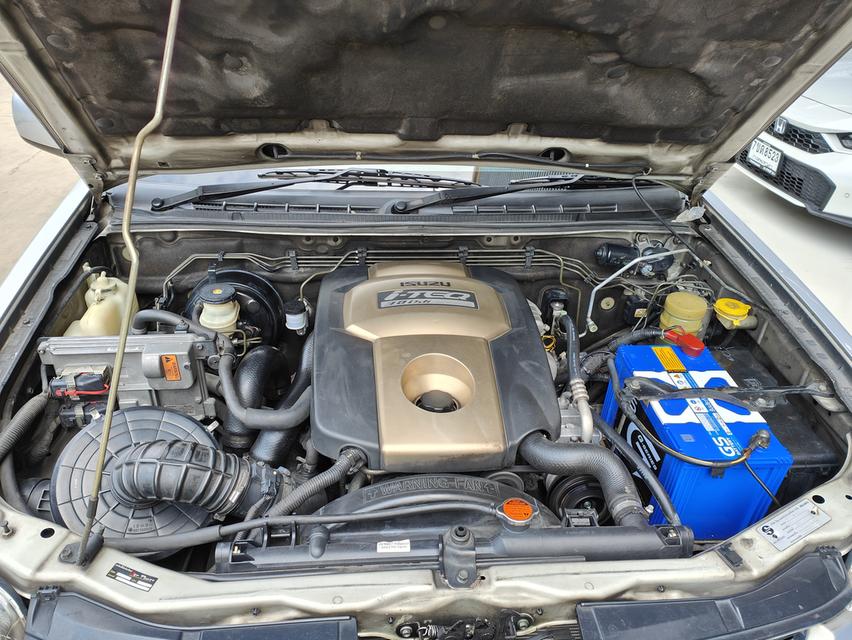 Isuzu D-Max 3.0 SLX D-Cab Hi-Lander MT รูปที่ 5