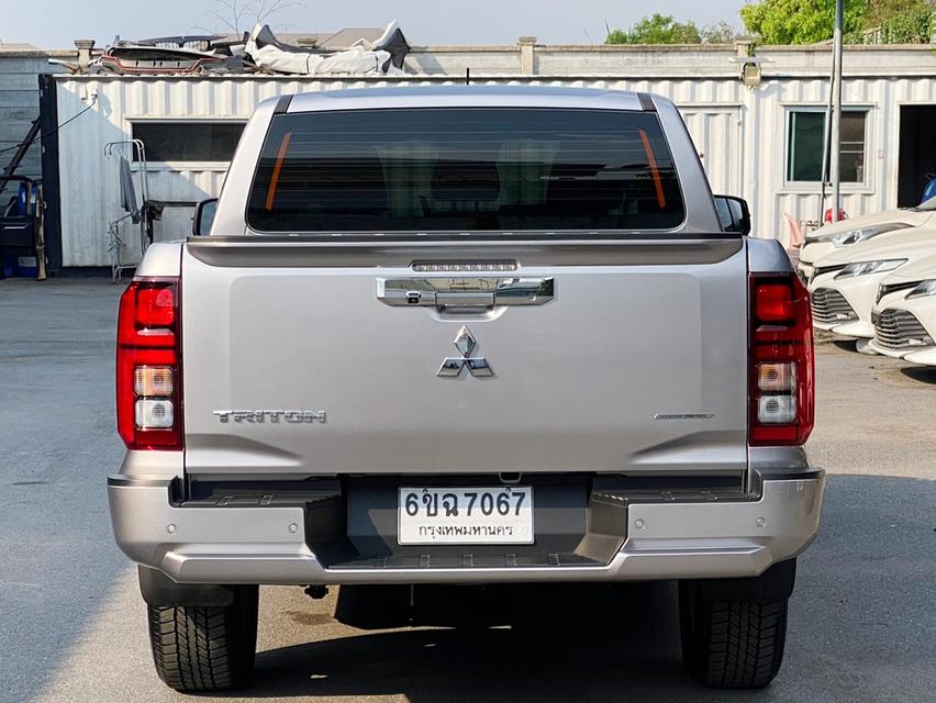 Mitsubishi TRITON Double Cab 2.4 ULTRA 6AT ปี 2023 วิ่ง 9xx km 7