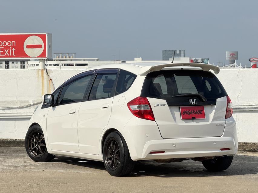 HONDA JAZZ GE 2011 AUTO IVTEC